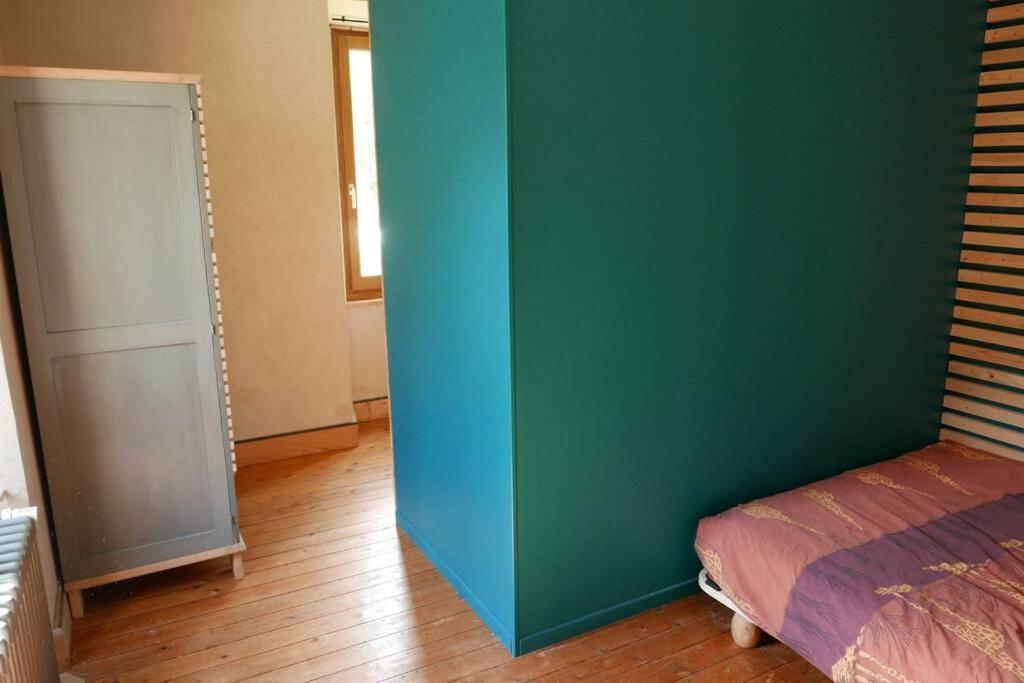 Joli Appartement Confortable Renove Style Cosy Saint-Martin-de-la-Porte Exterior photo